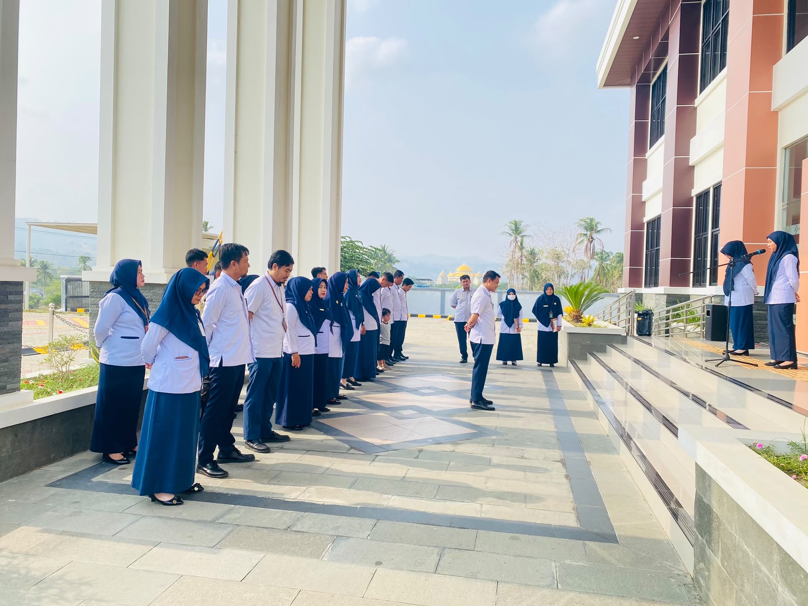 1.Apel 26