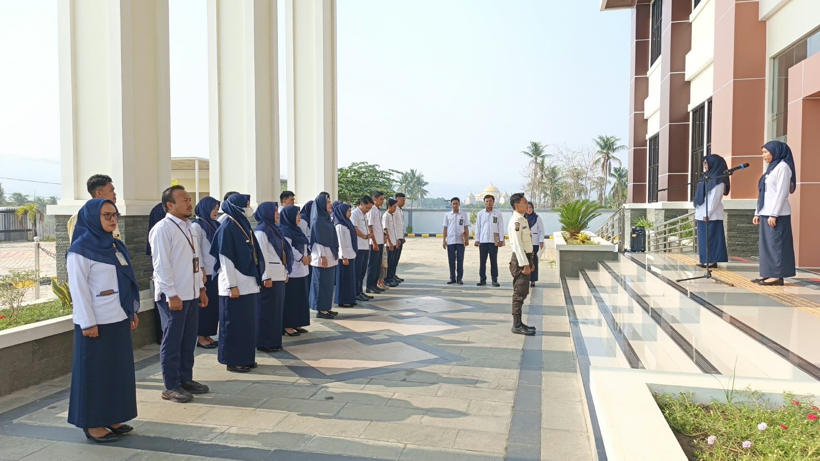 1.Apel pagi